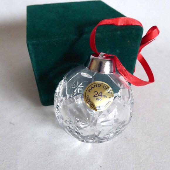 Czech Republic Other - NEW VINTAGE HAND CUT CZECH REPUBLIC 24% CRYSTAL CHRISTMAS ORNAMENT